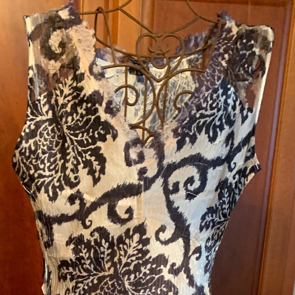 BEAUTIFUL Black & White Komarov Dress, Size Large